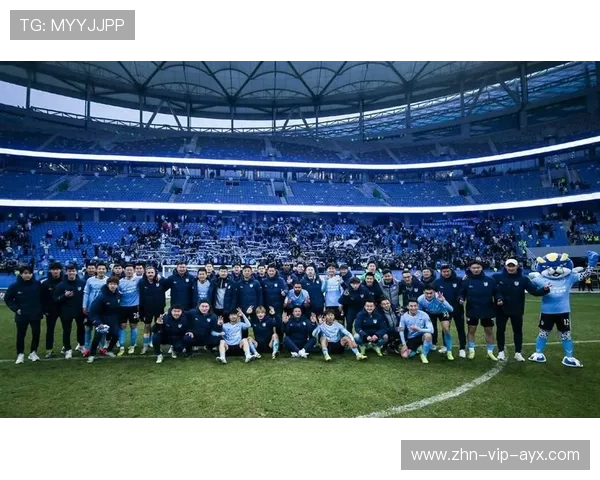 大连英博迎新赛季，阵容再度补强以保中超席位