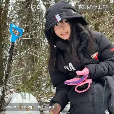 支谨